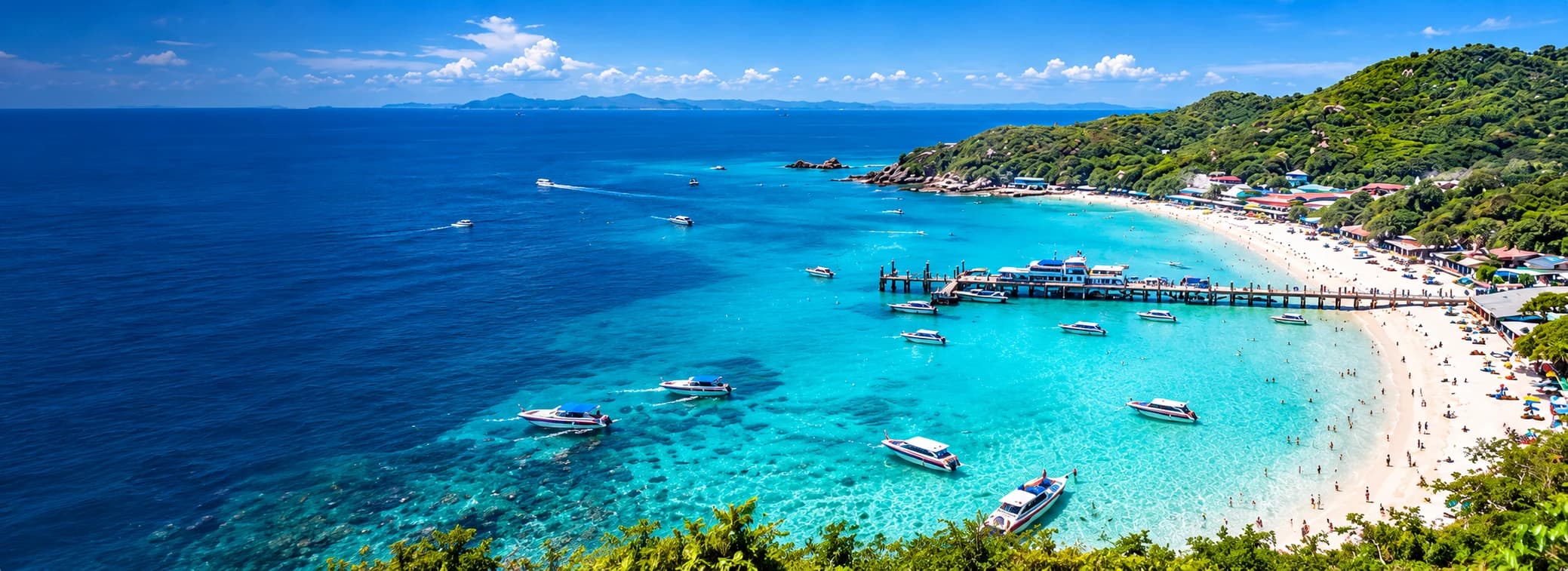 วิวทะเลและแนวเขาของเกาะล้าน